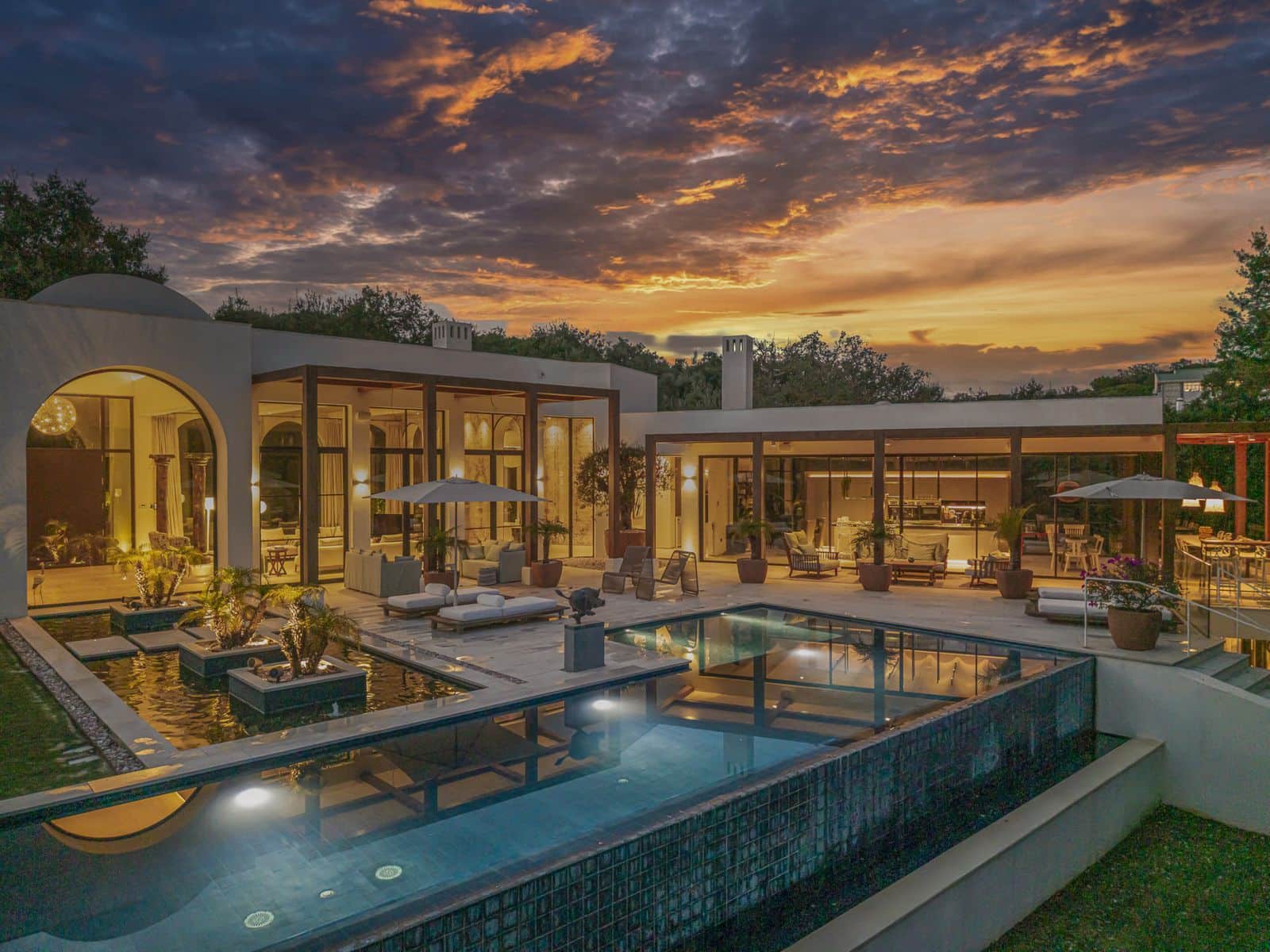 6 bedroom Villa for sale in Sotogrande - € 5,950,000 (Ref: 9504084)