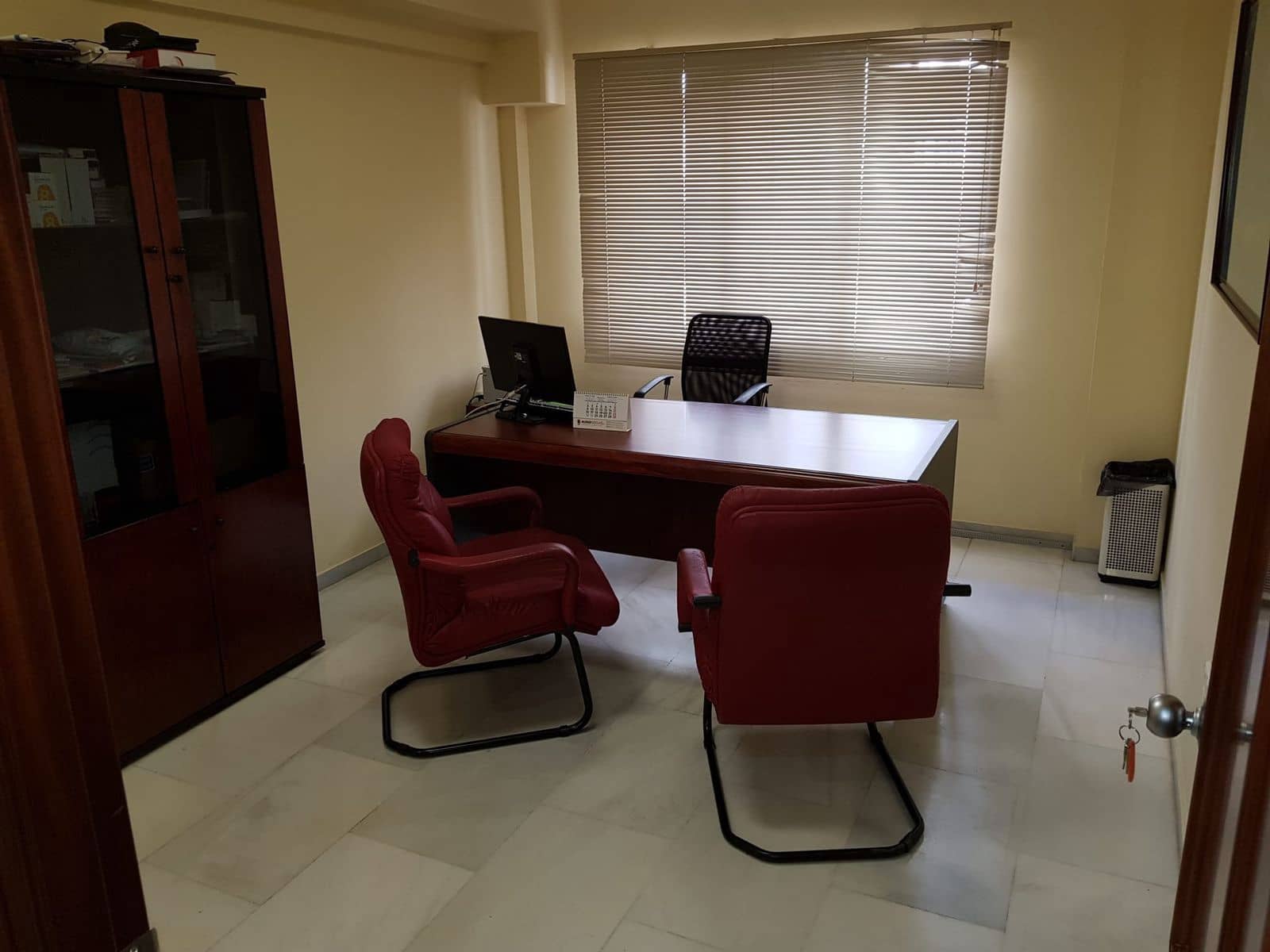 Gewerbe zu verkaufen in Malaga Stadt - 2.499.000 € (Ref: 9504085)