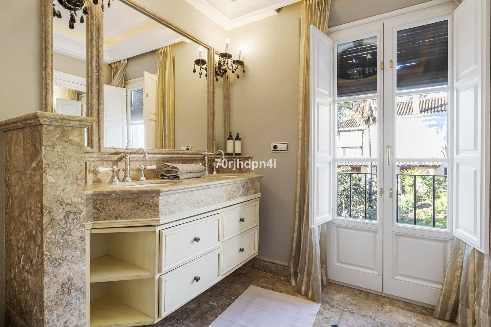 2 bedroom Townhouse for sale in Golden Mile - € 1,295,000 (Ref: 9504089)