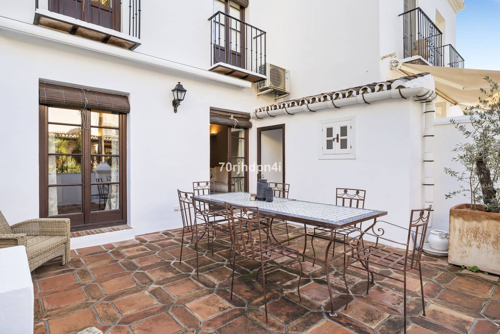 2 bedroom Townhouse for sale in Golden Mile - € 1,295,000 (Ref: 9504089)