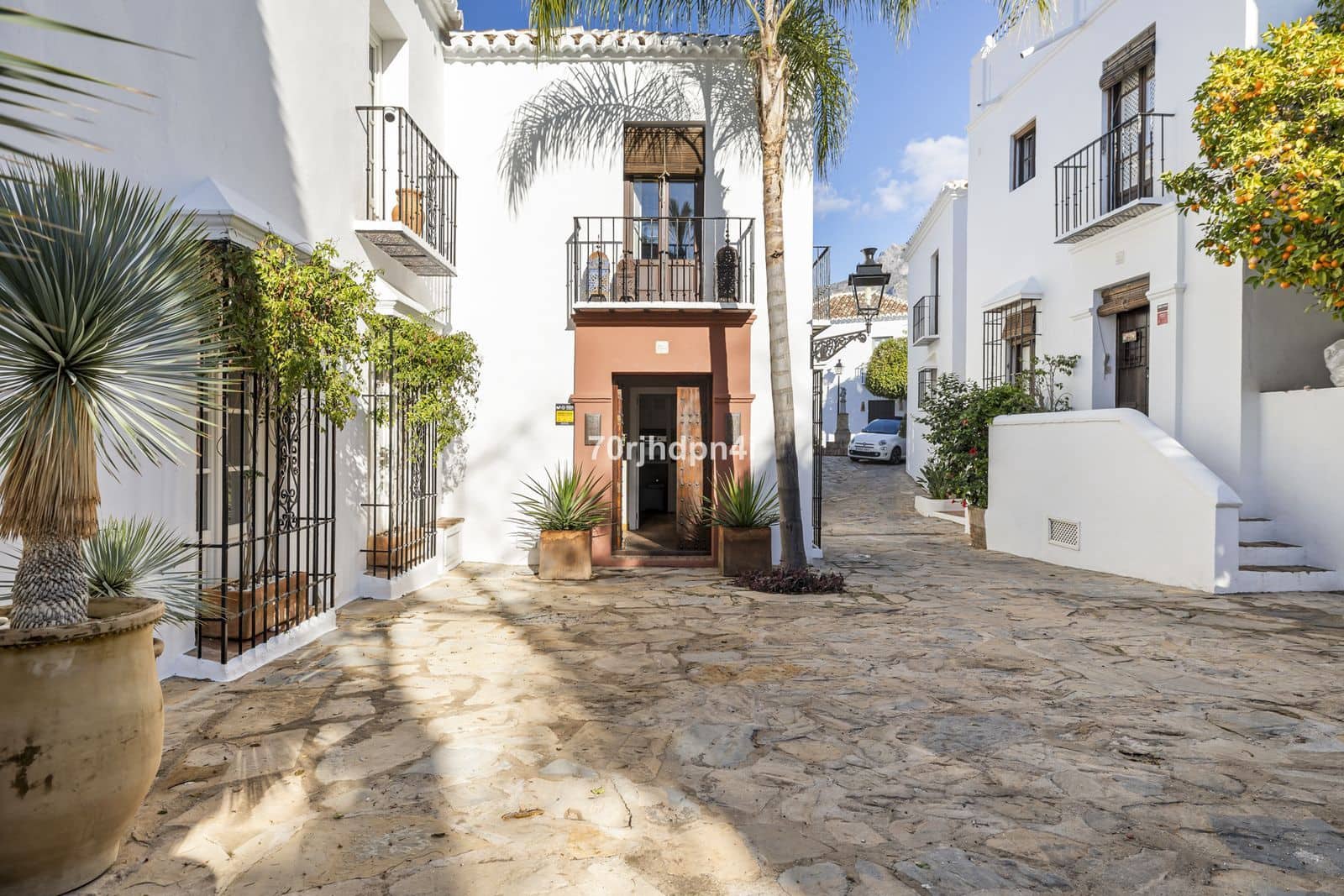 2 bedroom Townhouse for sale in Golden Mile - € 1,295,000 (Ref: 9504089)