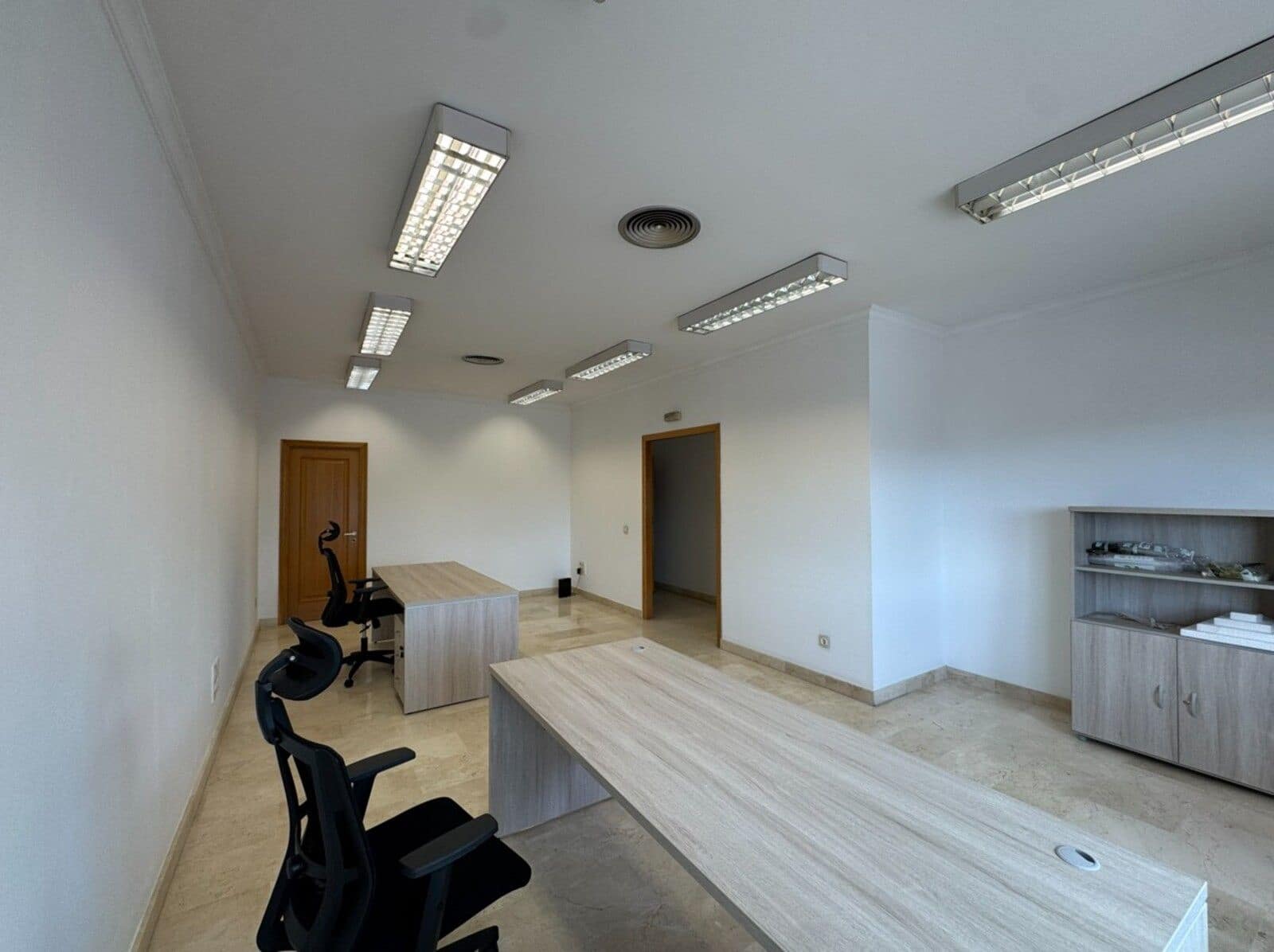 6 soveværelse Erhverv til salg i Marbella - € 1.210.000 (Ref: 9504093)