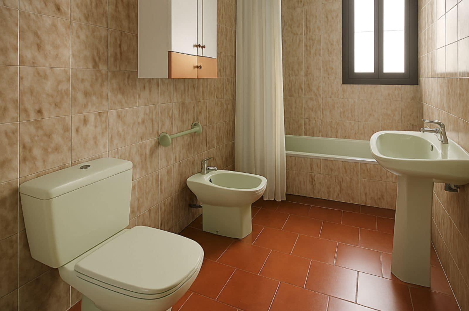 Chalet de 3 habitaciones en La Duquesa / Puerto de la Duquesa en venta - 450.000 € (Ref: 9504098)