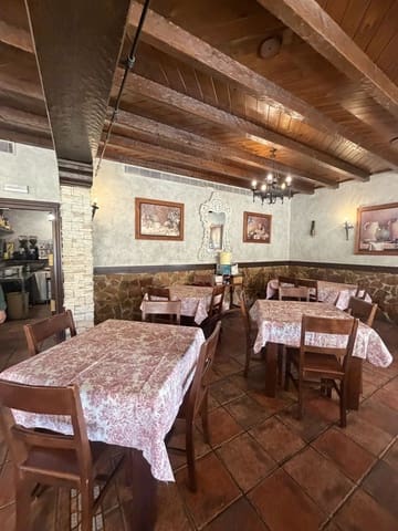 Bar/Restaurante en Estepona en venta - 840.000 € (Ref: 9504099)