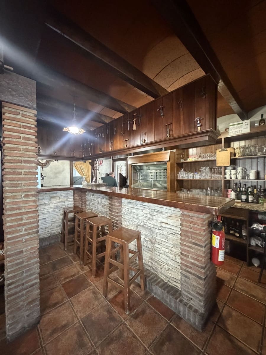Bar/Restaurante en Estepona en venta - 840.000 € (Ref: 9504099)