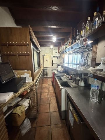 Bar/Restaurante en Estepona en venta - 840.000 € (Ref: 9504099)