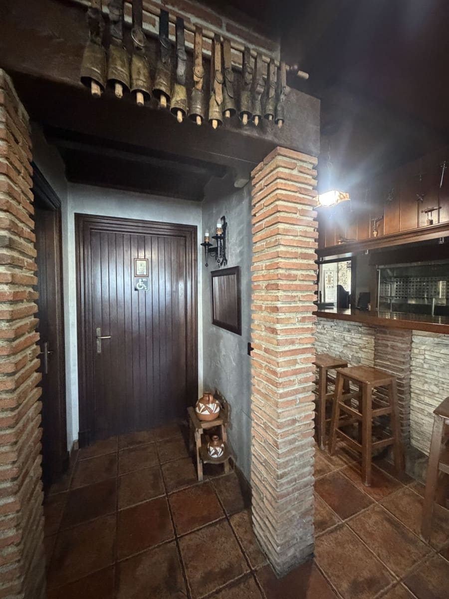 Bar/Restaurante en Estepona en venta - 840.000 € (Ref: 9504099)