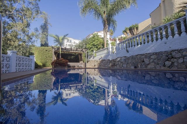 3 sypialnia Willa na sprzedaż w Benalmádena - 670 000 € (Ref: 9504100)