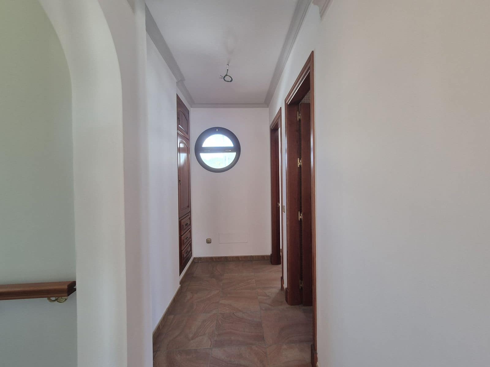 2 bedroom Villa for sale in San Pedro de Alcantara - € 1,100,000 (Ref: 9504108)