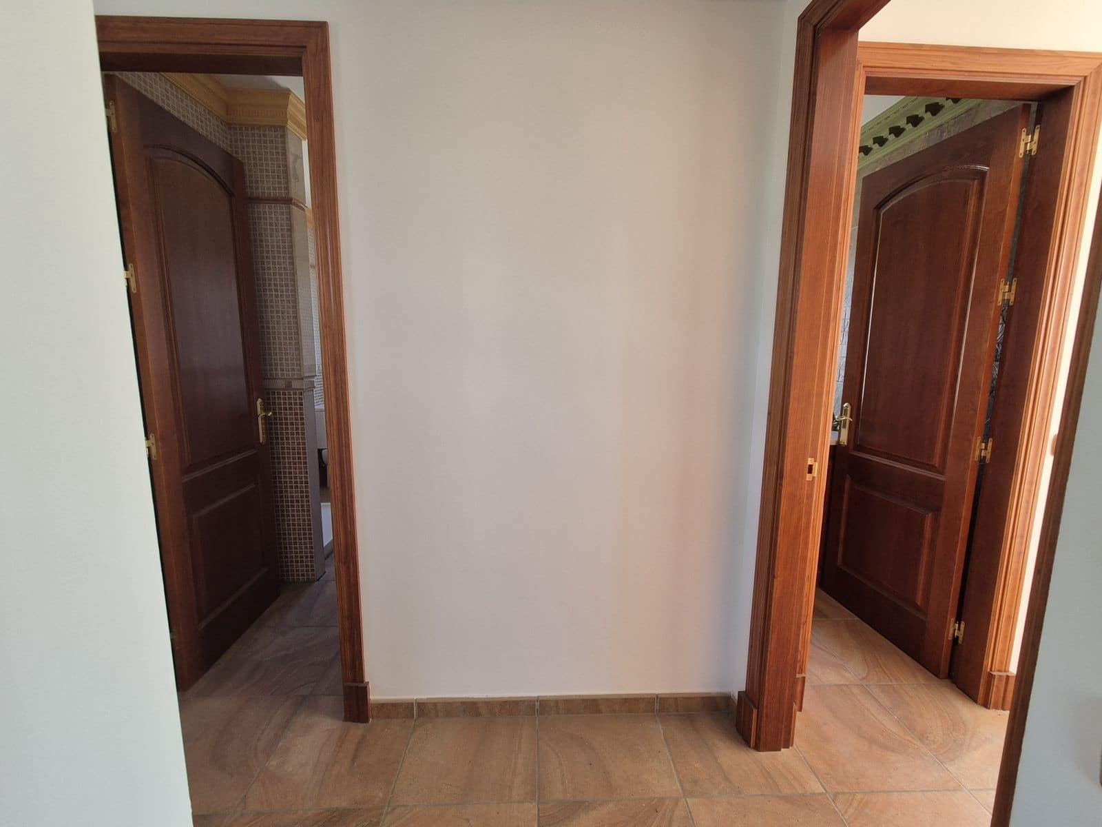 2 bedroom Villa for sale in San Pedro de Alcantara - € 1,100,000 (Ref: 9504108)