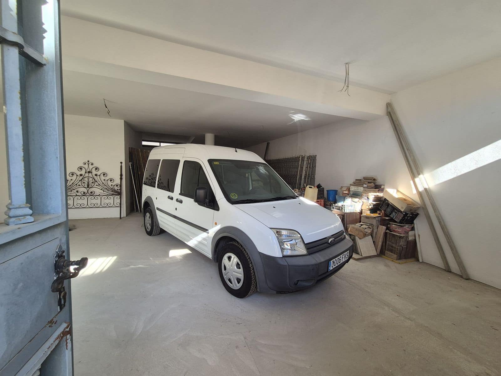 2 bedroom Villa for sale in San Pedro de Alcantara - € 1,100,000 (Ref: 9504108)