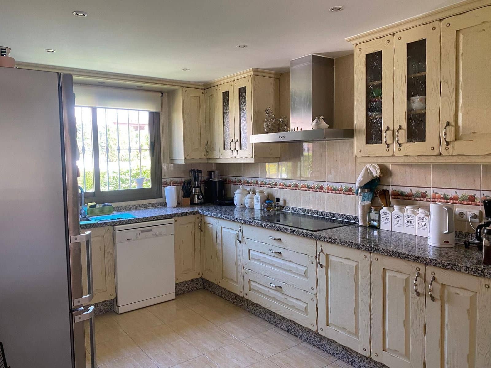 4 soverom Hus til salgs i Bel-Air - € 580 000 (Ref: 9504110)