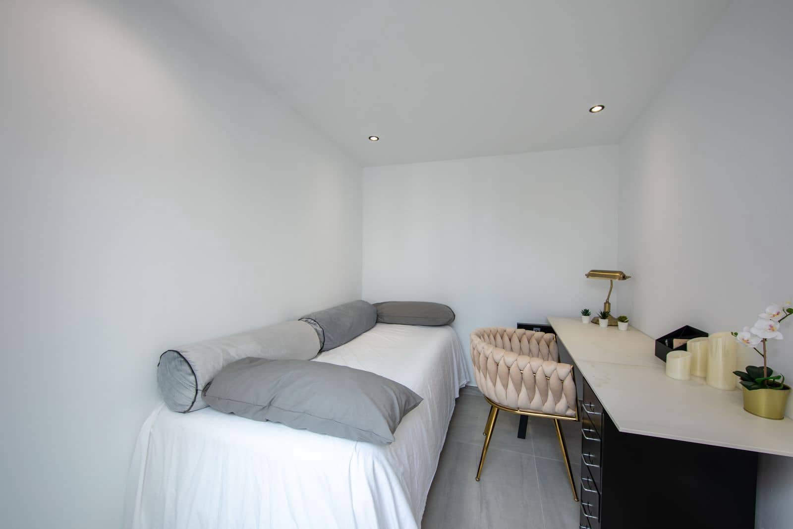 3 bedroom Townhouse for sale in La Duquesa / Puerto de la Duquesa - € 550,000 (Ref: 9504113)