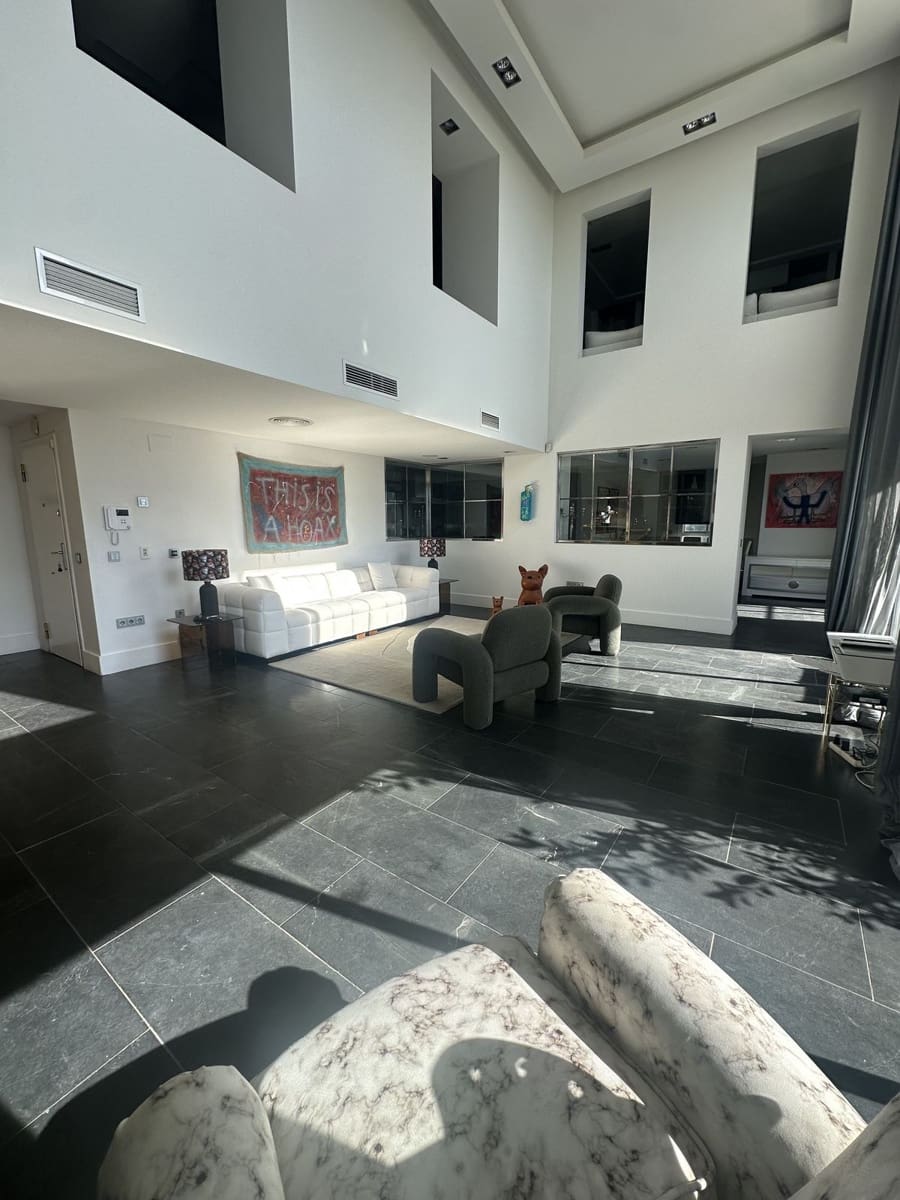 3 soverom Penthouse til salgs i Marbella - € 1 895 000 (Ref: 9504119)