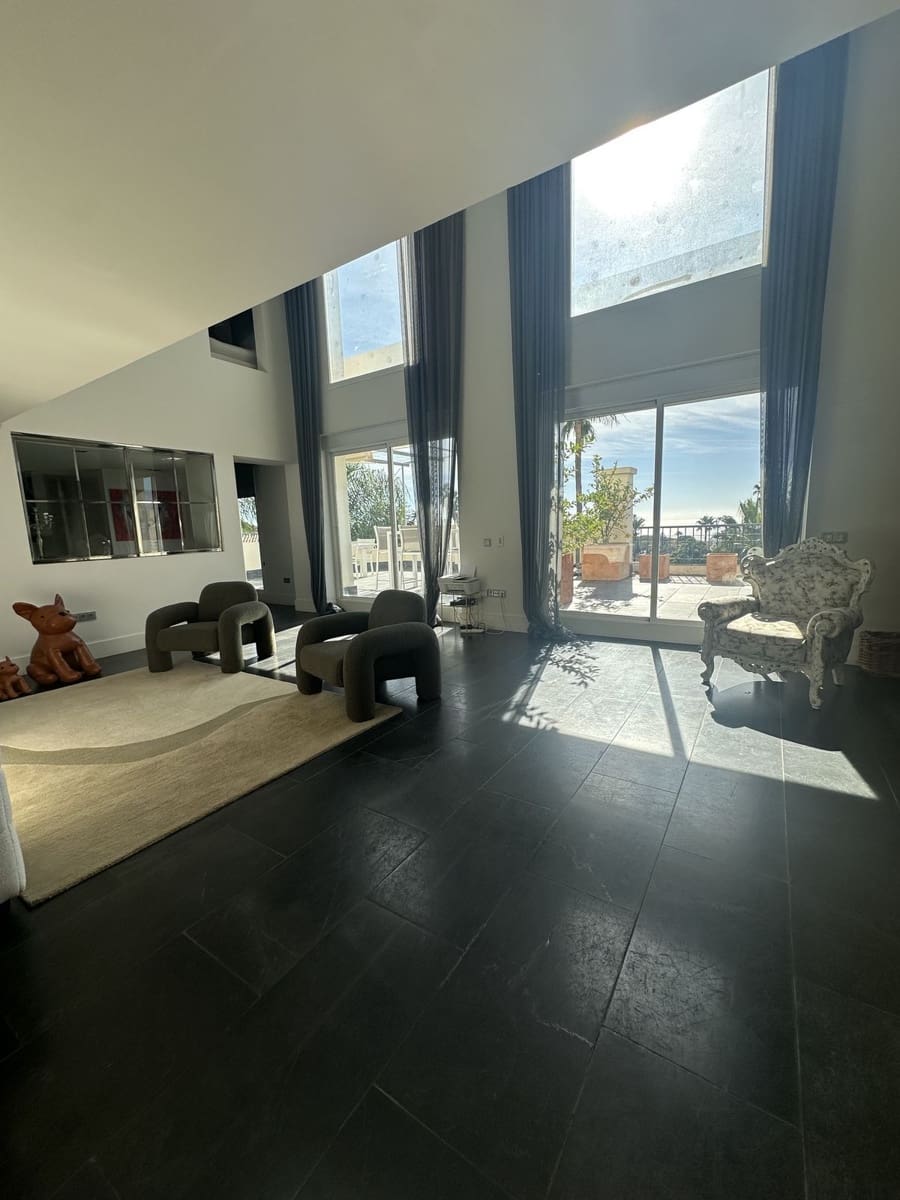 3 soverom Penthouse til salgs i Marbella - € 1 895 000 (Ref: 9504119)