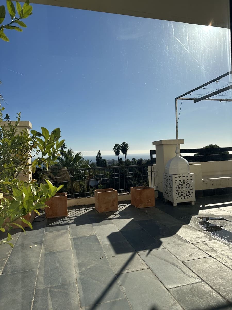 3 soverom Penthouse til salgs i Marbella - € 1 895 000 (Ref: 9504119)