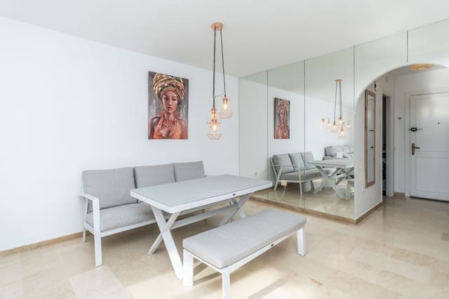 2 bedroom Apartment for sale in El Paraiso, Estepona - € 375,000 (Ref: 9504121)