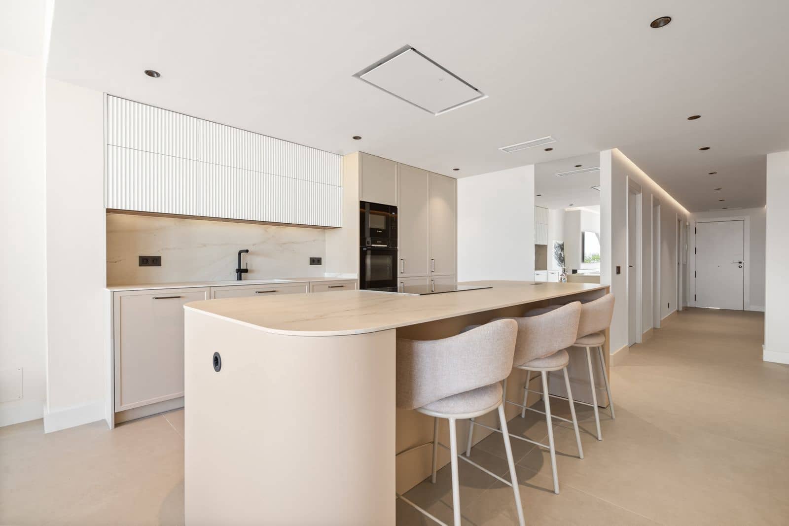 3 soverom Leilighet til salgs i Nueva Andalucia - € 1 200 000 (Ref: 9508549)