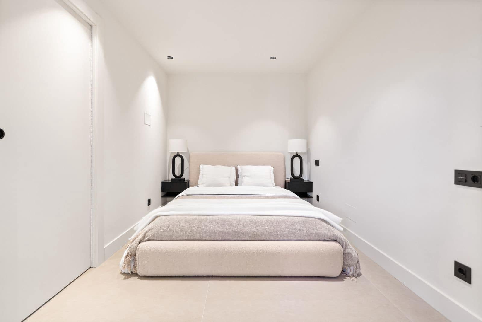 3 soverom Leilighet til salgs i Nueva Andalucia - € 1 200 000 (Ref: 9508549)