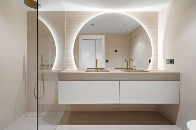 3 soverom Leilighet til salgs i Nueva Andalucia, Marbella - € 1 200 000 (Ref: 9508549)