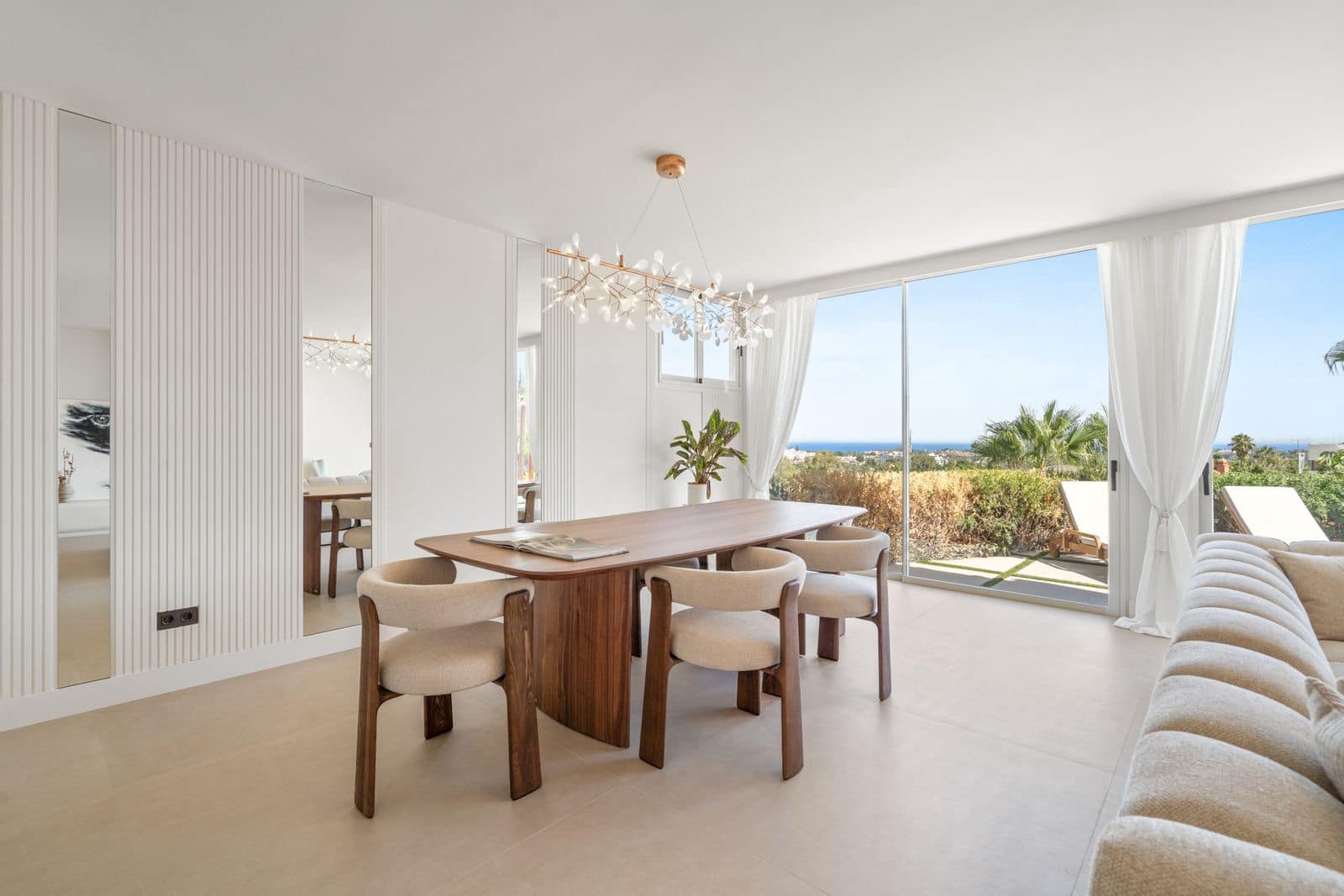 3 soverom Leilighet til salgs i Nueva Andalucia - € 1 200 000 (Ref: 9508549)