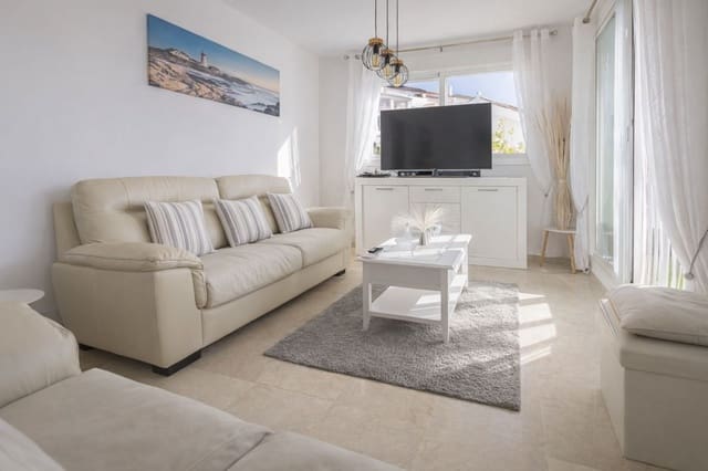 2 bedroom Penthouse for sale in La Alcaidesa - € 350,000 (Ref: 9508550)