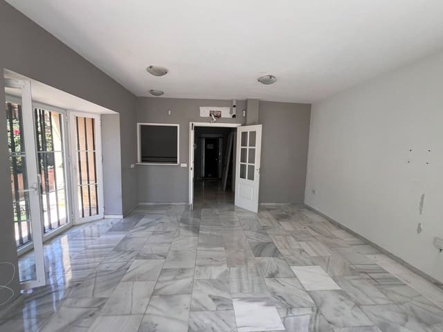 Pareado de 4 habitaciones en Mijas Costa, Mijas en venta - 376.000 € (Ref: 9508551)