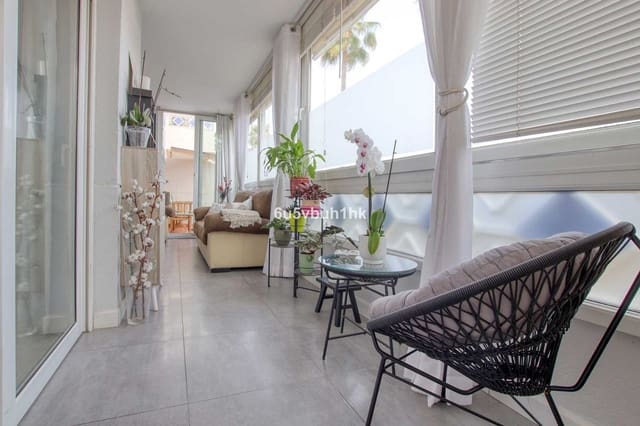 2 bedroom Apartment for sale in Las Chapas, Marbella - € 420,000 (Ref: 9508553)