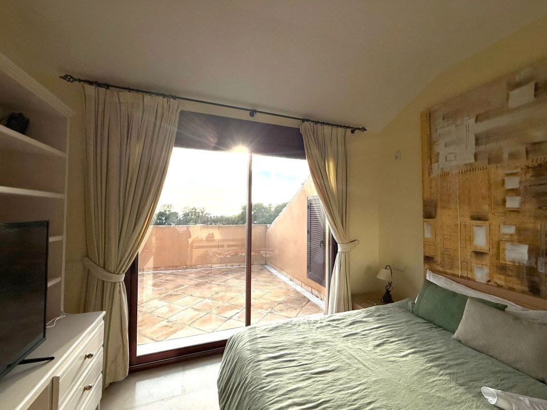 3 soverom Penthouse til salgs i Marbella - € 1 600 000 (Ref: 9508560)