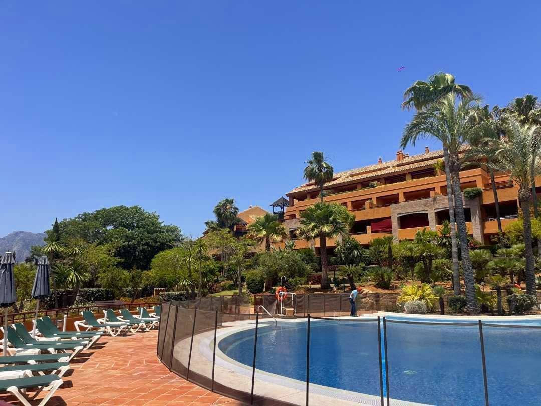 3 soverom Penthouse til salgs i Marbella - € 1 600 000 (Ref: 9508560)