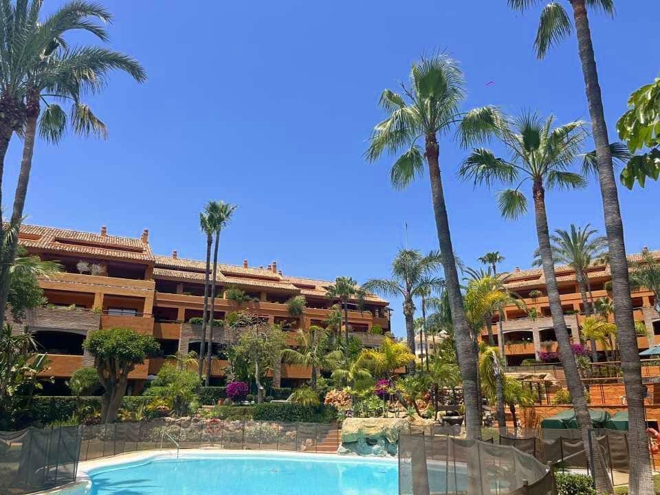 3 soverom Penthouse til salgs i Marbella - € 1 600 000 (Ref: 9508560)