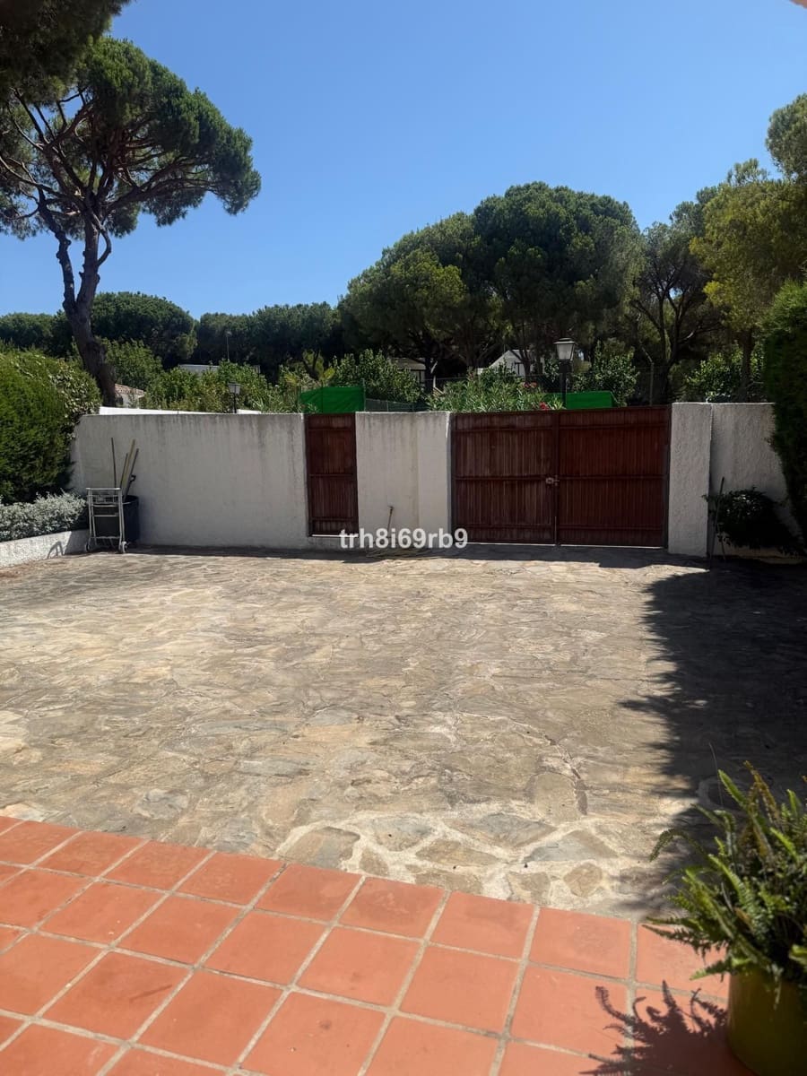 4 bedroom Villa for sale in Saladillo-Benamara - € 1,295,000 (Ref: 9508561)