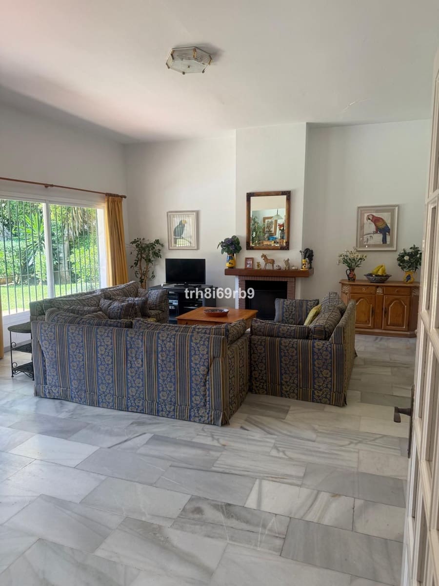 4 bedroom Villa for sale in Saladillo-Benamara - € 1,295,000 (Ref: 9508561)