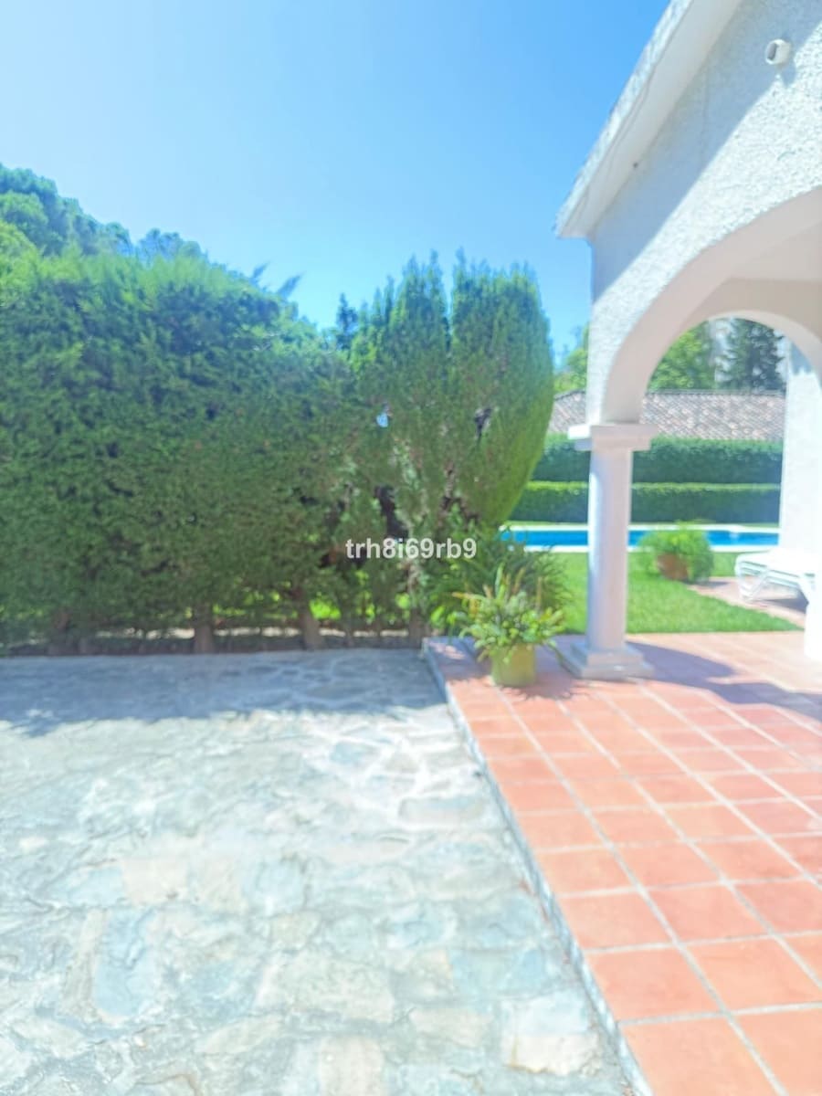 4 bedroom Villa for sale in Saladillo-Benamara - € 1,295,000 (Ref: 9508561)