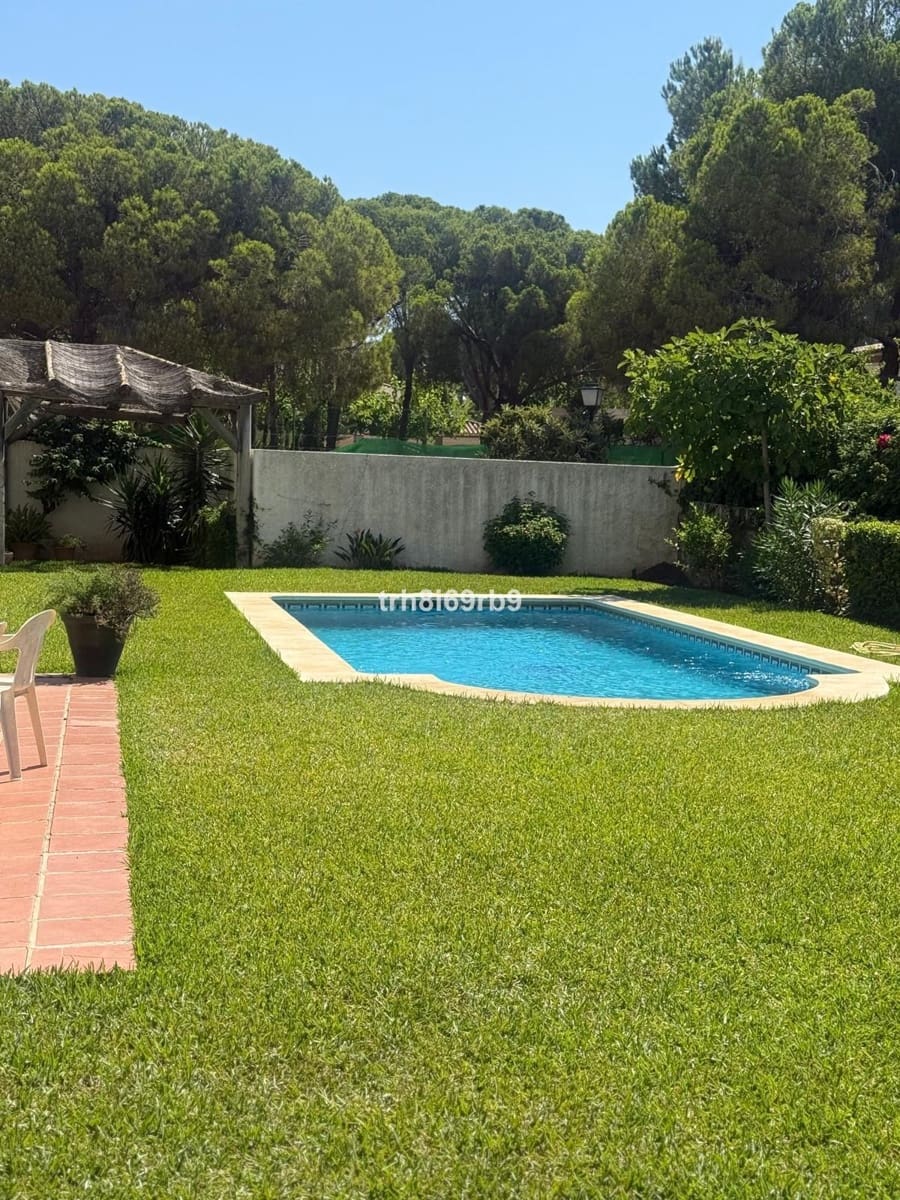 4 bedroom Villa for sale in Saladillo-Benamara - € 1,295,000 (Ref: 9508561)