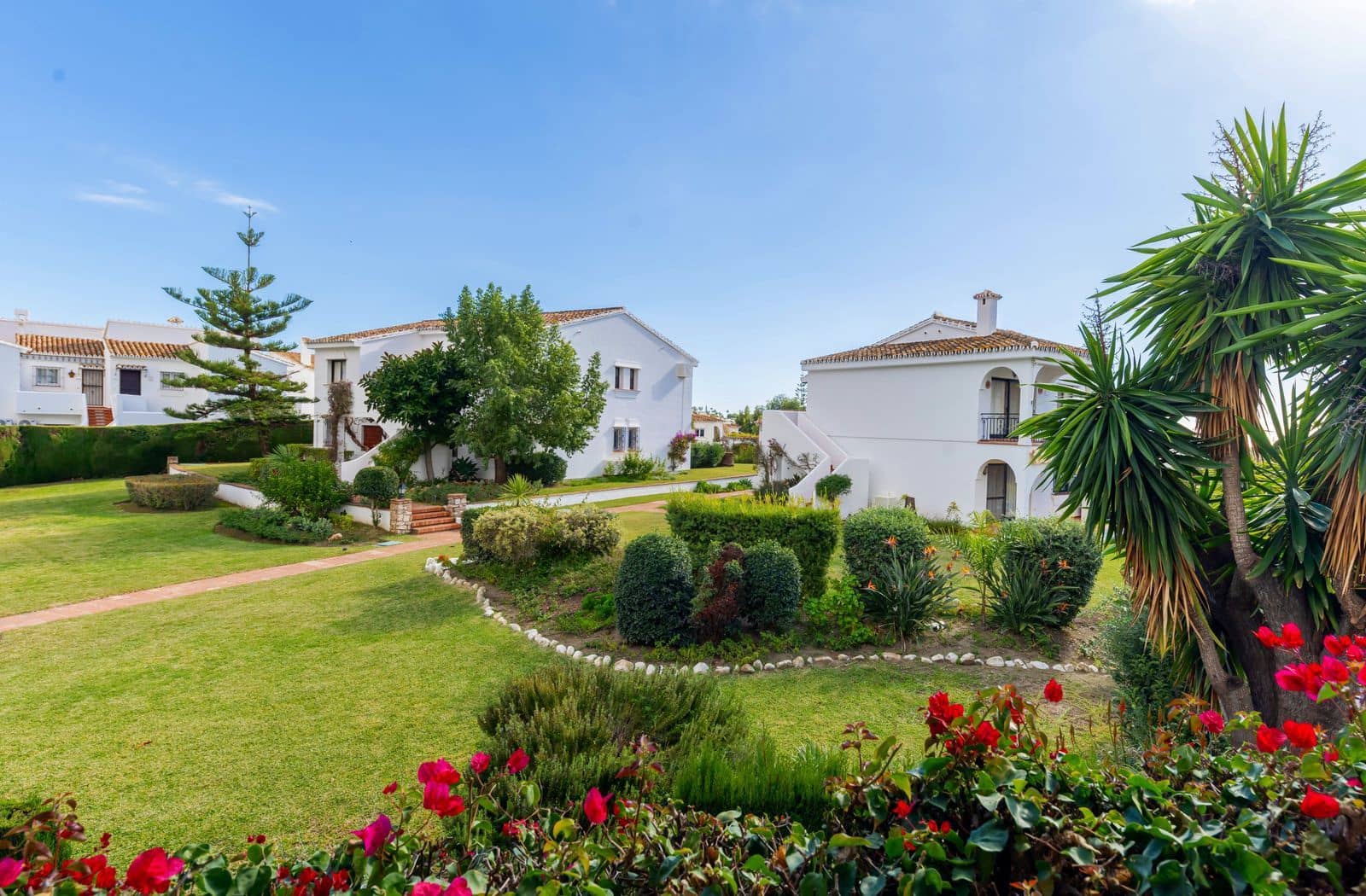 2 soverom Penthouse til salgs i Benahavis - € 315 000 (Ref: 9508563)