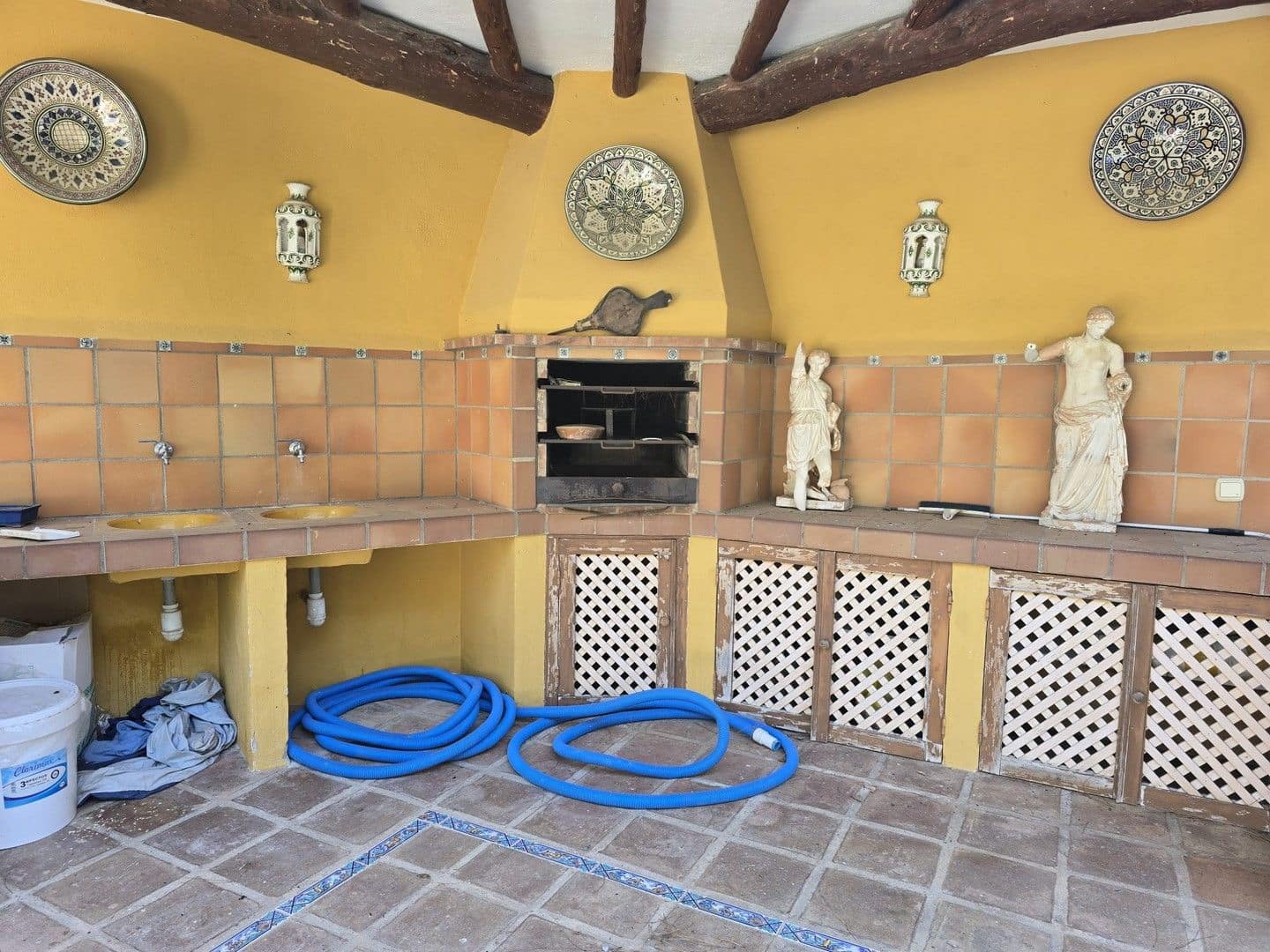 Chalet de 4 habitaciones en Calahonda en venta - 890.000 € (Ref: 9508566)