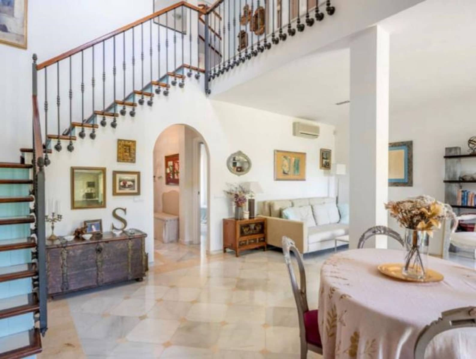 Casa de 3 habitaciones en Guadalmina en venta - 895.000 € (Ref: 9508572)