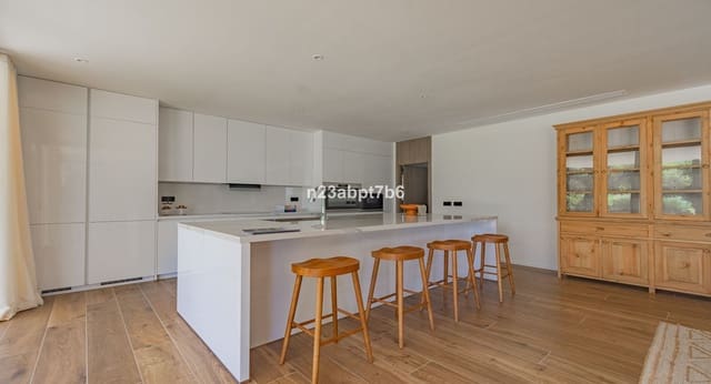 5 makuuhuone Huvila myytävänä paikassa Sotogrande Costa, San Roque - 2 850 000 € (Ref: 9508573)