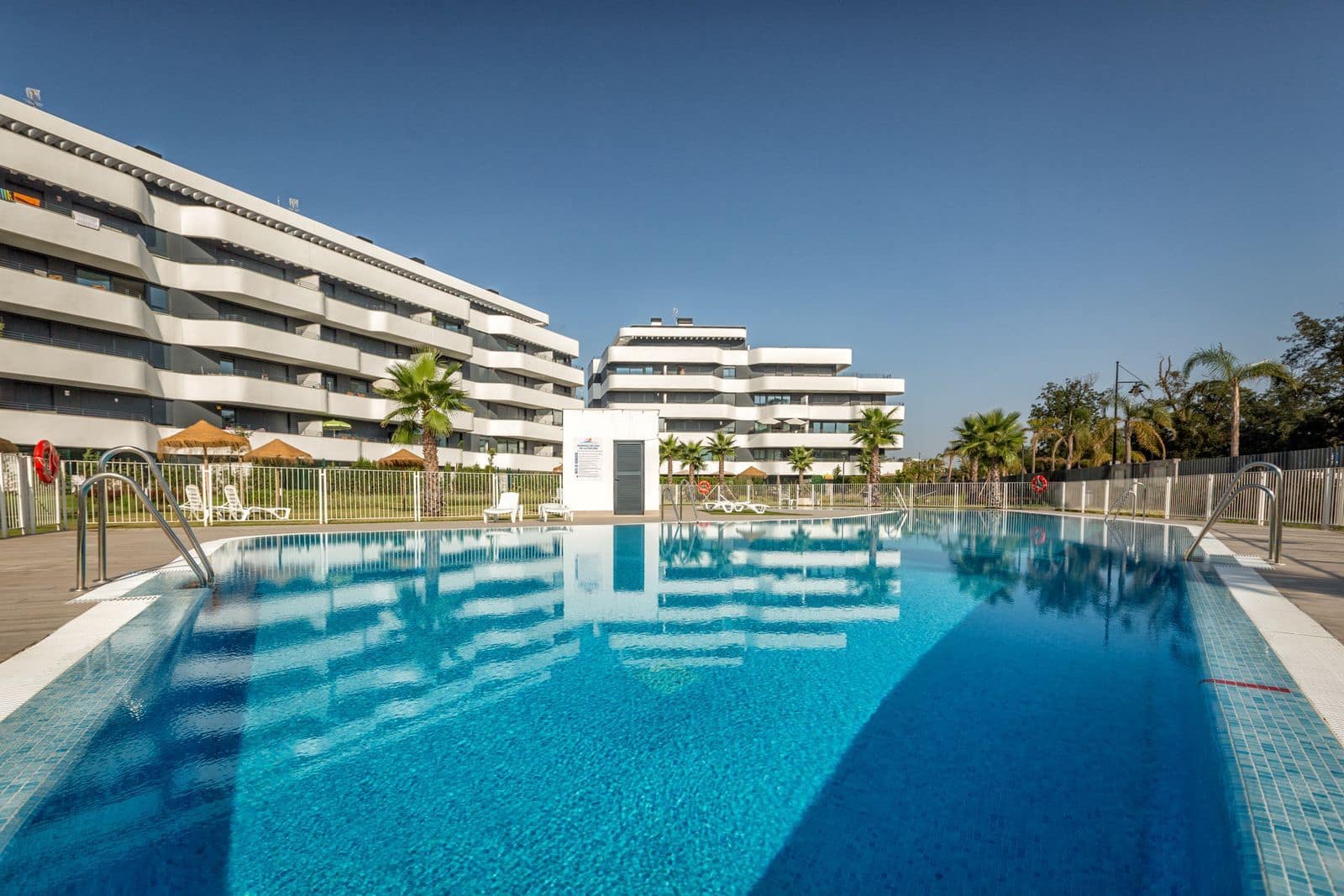 2 sypialnia Penthouse na sprzedaż w Torremolinos - 980 000 € (Ref: 9508574)