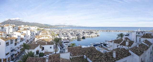 3 soverom Penthouse til salgs i Puerto Banus, Marbella - € 1 900 000 (Ref: 9508578)