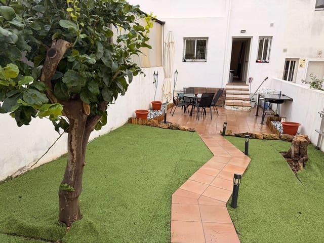 4 makuuhuone Omakotitalo myytävänä paikassa Calypso, Mijas - 549 000 € (Ref: 9508585)