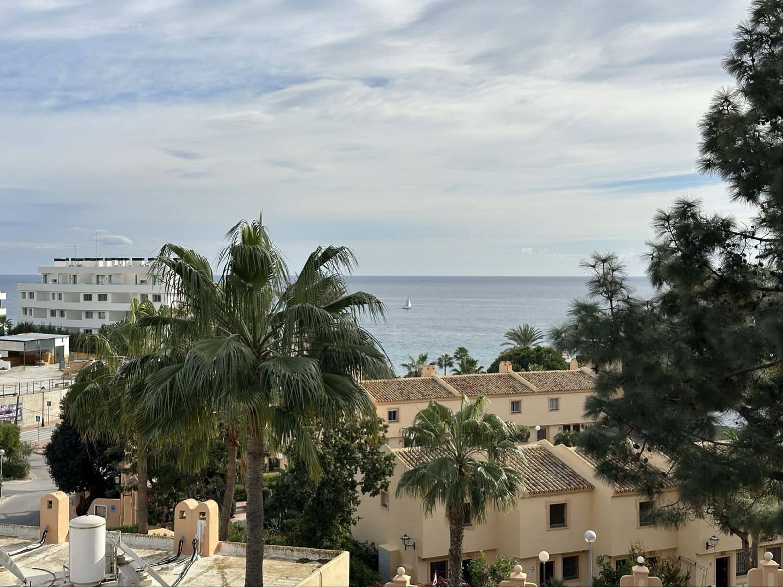 2 bedroom Townhouse for sale in Mijas Costa - € 380,000 (Ref: 9508586)