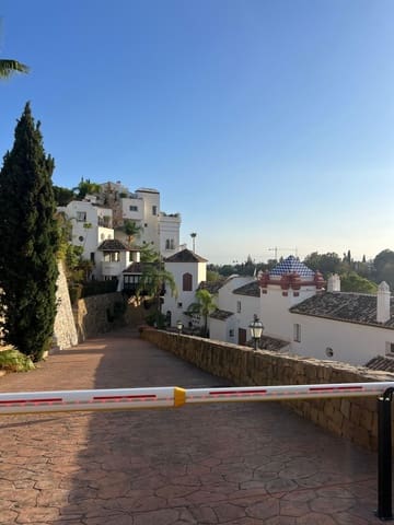 3 bedroom Townhouse for sale in La Quinta, Benahavís - € 715,000 (Ref: 9508593)