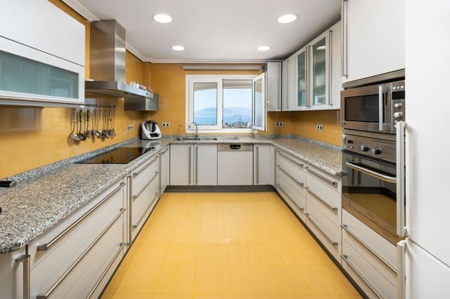 5 bedroom Villa for sale in Málaga city - € 2,500,000 (Ref: 9512113)