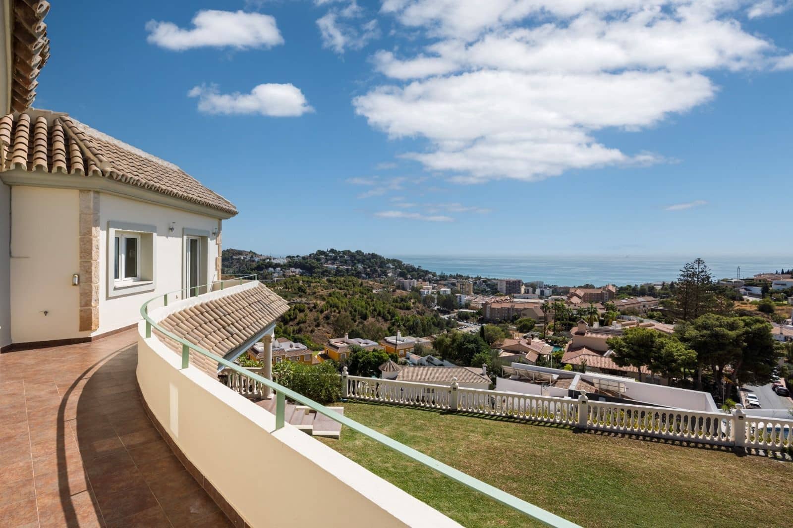 5 bedroom Villa for sale in Malaga city - € 2,500,000 (Ref: 9512113)