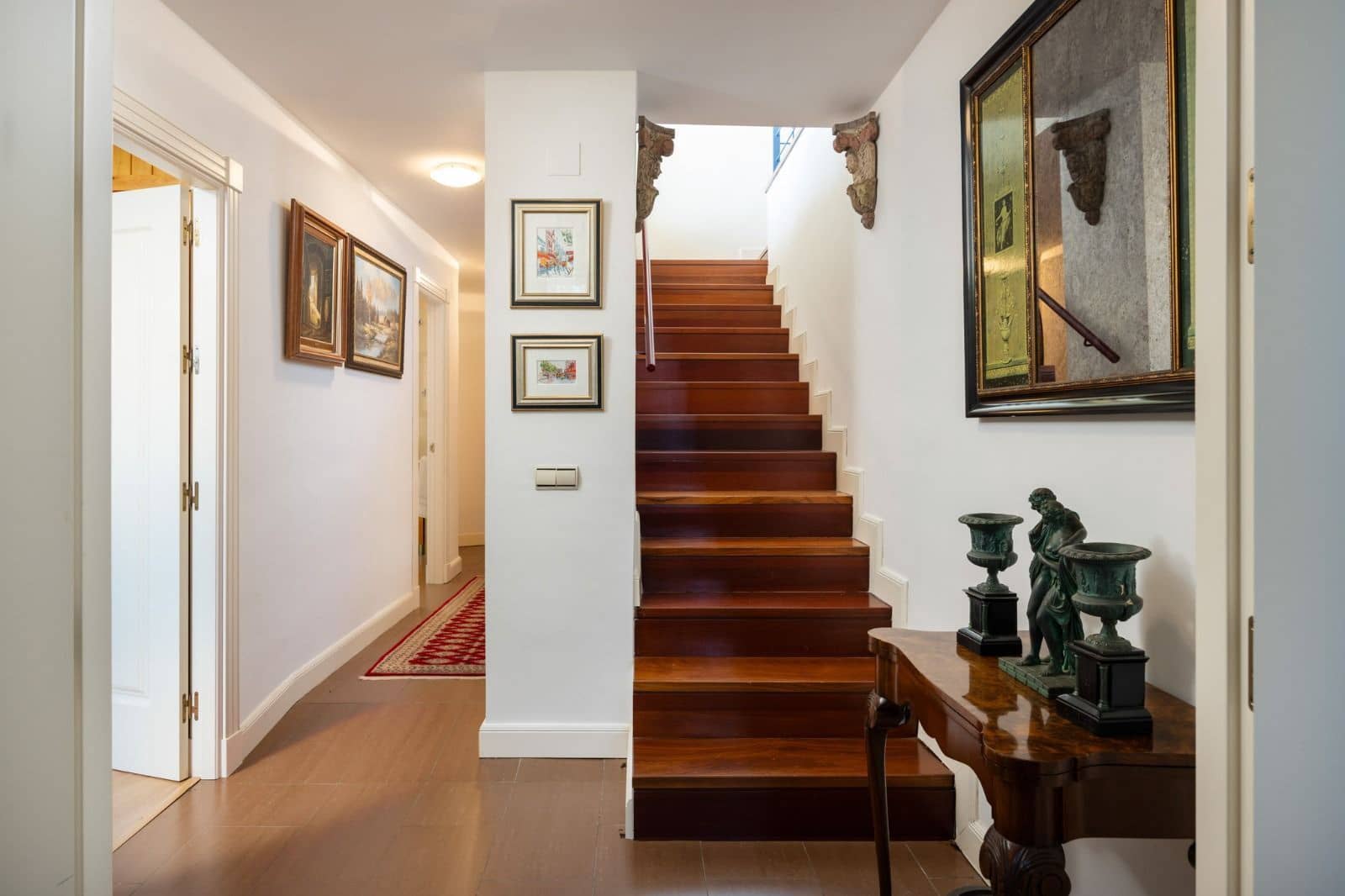 5 bedroom Villa for sale in Malaga city - € 2,500,000 (Ref: 9512113)