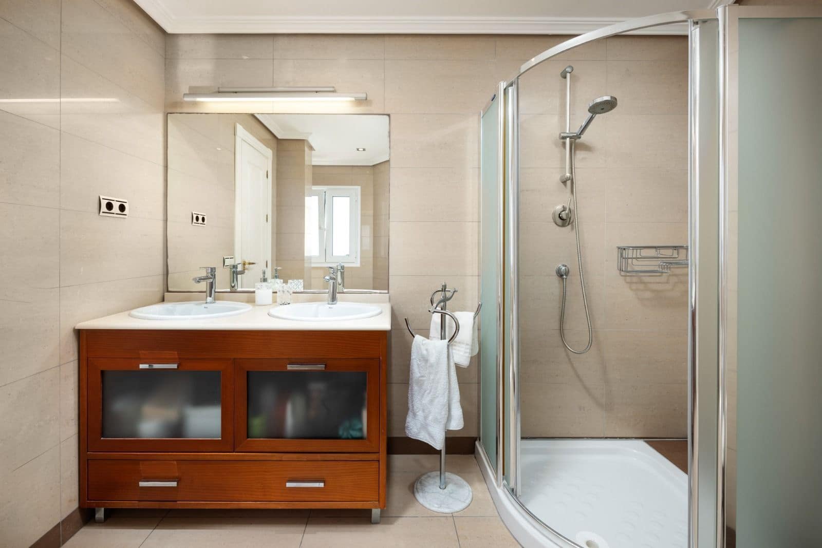 5 bedroom Villa for sale in Malaga city - € 2,500,000 (Ref: 9512113)