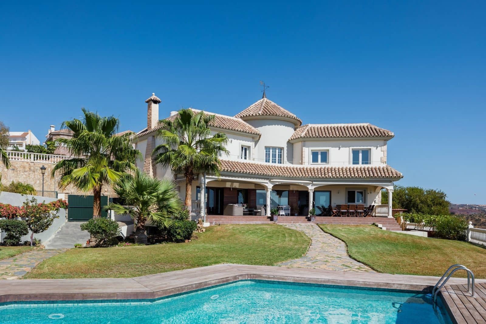 5 bedroom Villa for sale in Malaga city - € 2,500,000 (Ref: 9512113)