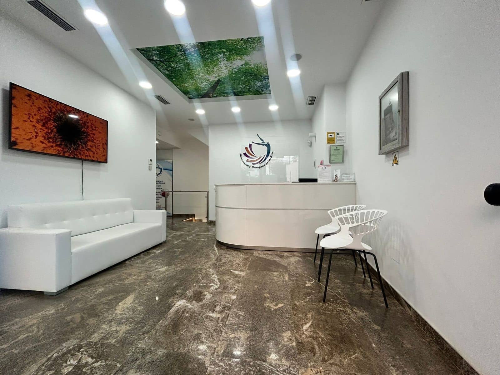 4 bedroom Business for sale in Mijas Costa - € 1,200,000 (Ref: 9512116)